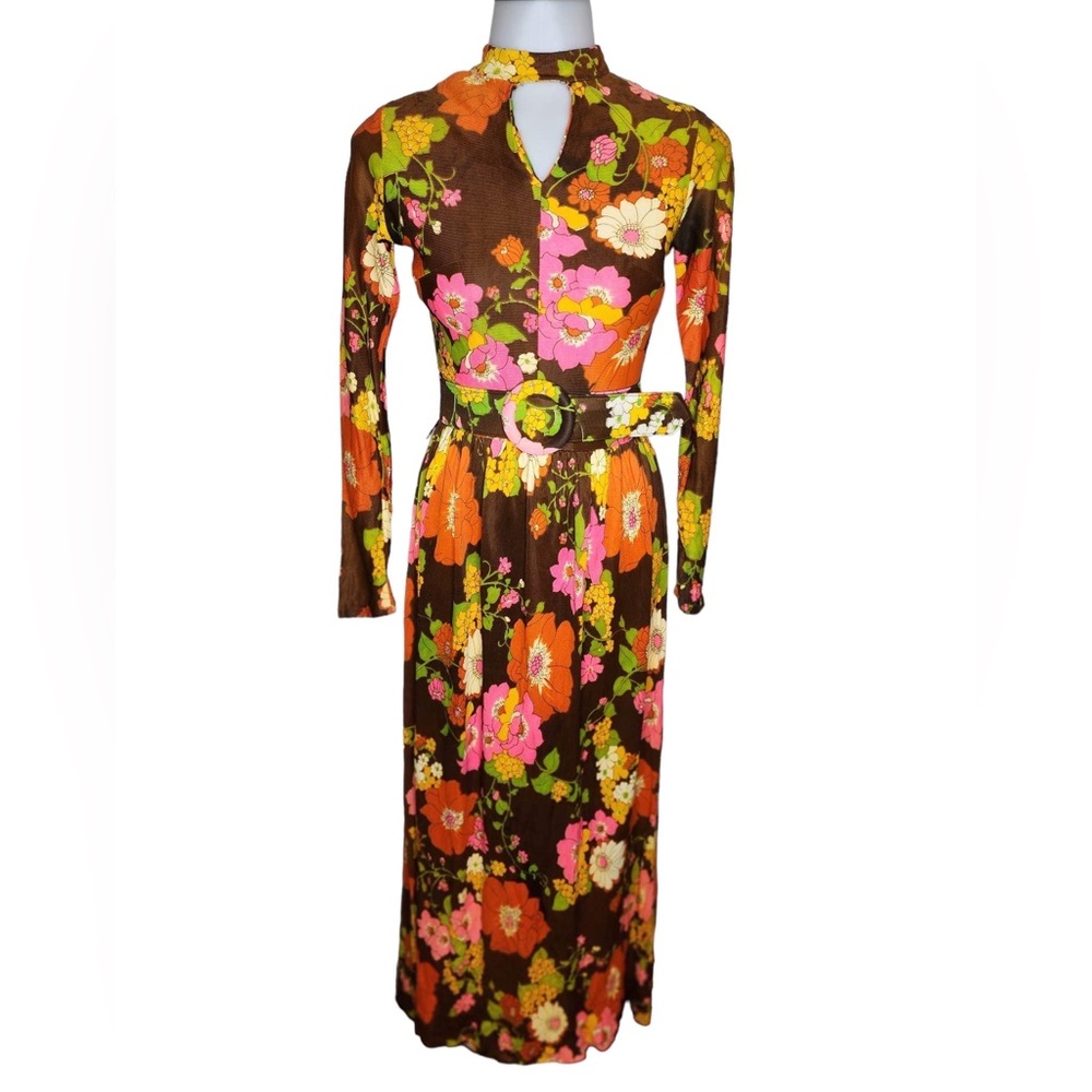 Vintage 60’s-70’s retro mod flower belted maxi dress